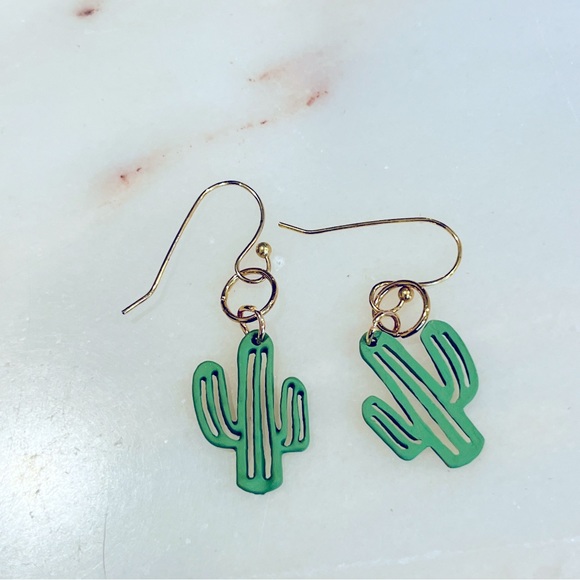 Cactus earrings  in‎ 14k plated gold NWT - Picture 2 of 5